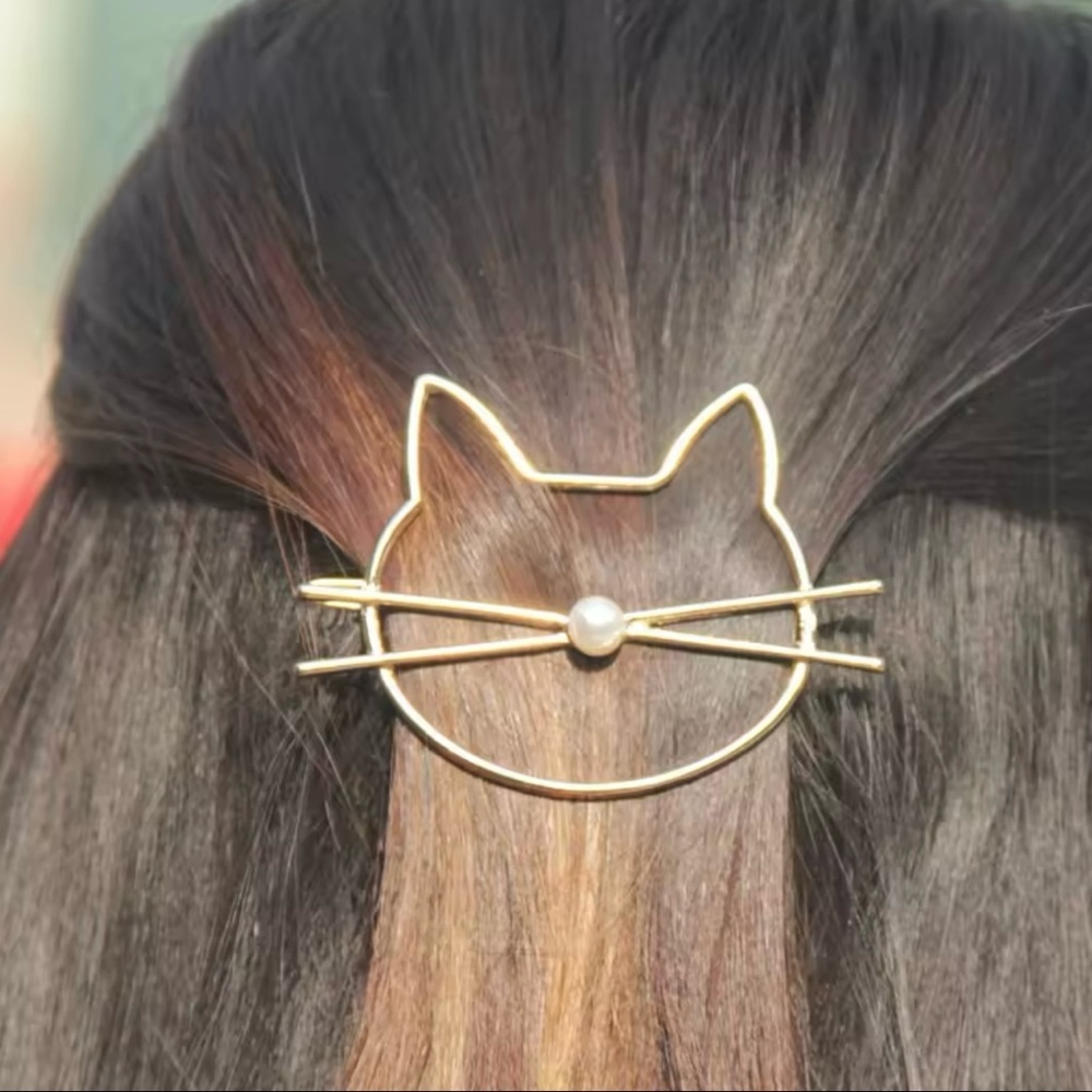 Gold Cat Hair Clip